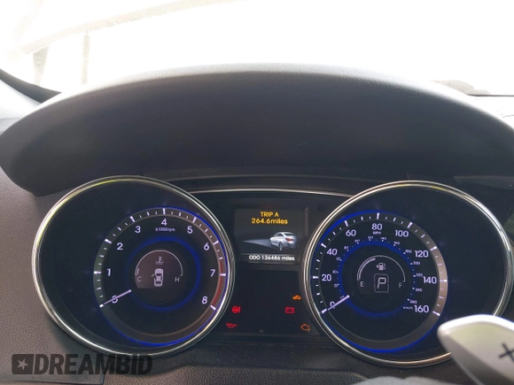 2014 Hyundai Sonata SE with VIN 5NPEC4AC4EH908832, listed as a IAAI auction lot 42099613 with 136,486 mi miles and . Bid and sale history available at DreamBid. Image 7.