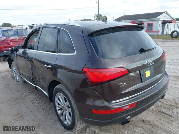 2015 Audi Q5 Premium with VIN WA1CFAFP3FA086410, listed as a IAAI auction lot 41069035 with 91,178 mi miles. Bid and sale history available at carsss.com. Image 3.