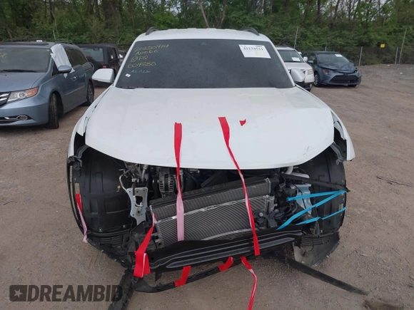 2024 Volkswagen Atlas SE with VIN 1V2HR2CA2RC604880, listed as a IAAI auction lot 42134511 with 11,993 mi miles and . Bid and sale history available at DreamBid. Image 6.