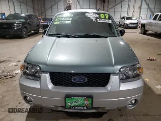 2007 Ford Escape Hybrid with VIN 1FMCU49H67KA75975, listed as a Copart auction lot 42016875 with 121,051 mi miles and Clean Title. Bid and sale history available at carsss.com. Image 5.