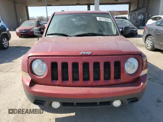 2015 Jeep Patriot Latitude with VIN 1C4NJPFB8FD264556, listed as a Copart auction lot 48775935 with 147,432 mi miles and Salvage Title. Bid and sale history available at DreamBid. Image 5.