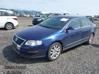 2006 Volkswagen Passat Lux z VIN WVWEK93C96P037140, wystawiony jako IAAI lot #41992259 z przebiegiem 148 819 mil mil oraz . Historia ofert i sprzedaży dostępna na DreamBid. Obrazek 2.