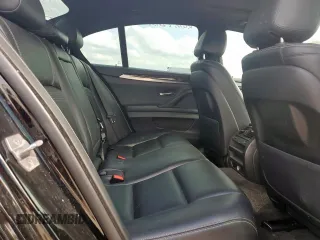 2015 BMW 5 Series 528i xDrive с VIN WBA5A7C50FD622826, выставлен на аукционе Copart как лот 58849635 с пробегом 193 969 миль миль и Чистый • Clean title. История ставок и продаж доступна на DreamBid. Изображение 10.