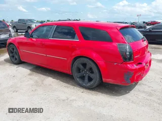 2007 Dodge Magnum R/T with VIN 2D4GV57207H867265, listed as a IAAI auction lot 42093939 with 167,007 mi miles and . Bid and sale history available at carsss.com. Image 3.