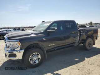 2021 Ram 2500 Tradesman z VIN 3C6UR5CLXMG534254, wystawiony jako Copart lot #62343875 z przebiegiem 85 162 mil mil oraz Szkoda całkowita • Salvage title. Historia ofert i sprzedaży dostępna na DreamBid. Obrazek 1.