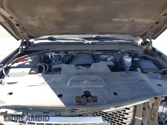 2016 GMC Yukon Denali with VIN 1GKS2CKJ8GR337441, listed as a IAAI auction lot 41485647 with 171,874 mi miles. Bid and sale history available at carsss.com. Image 10.
