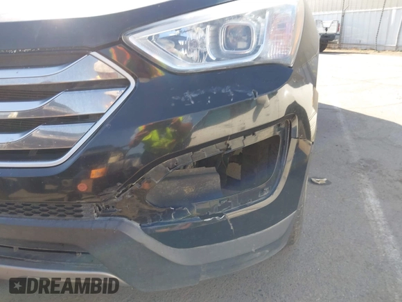 2016 Hyundai Santa Fe z VIN 5XYZT3LB6GG379054, wystawiony jako IAAI lot #42406174 z przebiegiem 182 073 mil mil oraz . Historia ofert i sprzedaży dostępna na DreamBid. Obrazek 18.