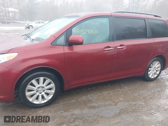 2015 Toyota Sienna Ltd with VIN 5TDDK3DC5FS106080, listed as a IAAI auction lot 41579010 with 133,495 mi miles. Bid and sale history available at carsss.com. Image 14.
