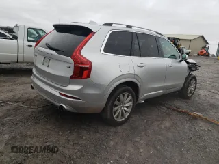 2018 Volvo XC90 Momentum with VIN YV4102PKXJ1344533, listed as a Copart auction lot 73699082 with 65,179 mi miles. Bid and sale history available at carsss.com. Image 3.