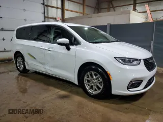 2023 Chrysler Pacifica Touring L z VIN 2C4RC1BG2PR532932, wystawiony jako Copart lot #62172575 z przebiegiem 67 521 mil mil oraz Czysty tytuł • Clean title. Historia ofert i sprzedaży dostępna na DreamBid. Obrazek 4.