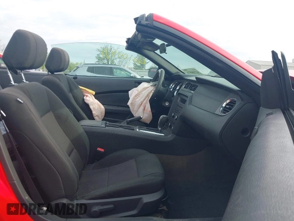 2014 Ford Mustang V6 with VIN 1ZVBP8EM3E5208282, listed as a IAAI auction lot 42104971 with Not Provided miles. Bid and sale history available at carsss.com. Image 5.