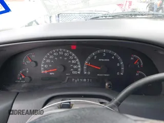 2001 Ford F-150 XL с VIN 1FTRX17L21NA88319, выставлен на аукционе IAAI как лот 41476671 с пробегом Не указан миль и . История ставок и продаж доступна на DreamBid. Изображение 7.
