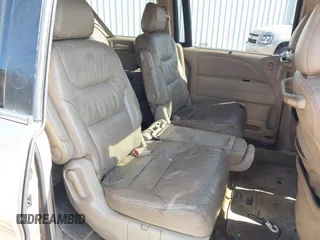 2006 Honda Odyssey EX-L with VIN 5FNRL38666B410188, listed as a IAAI auction lot 42004957 with 156,584 mi miles. Bid and sale history available at carsss.com. Image 8.