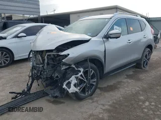 2020 Nissan Rogue SV z VIN JN8AT2MT2LW017772, wystawiony jako IAAI lot #42035440 z przebiegiem 47 503 mil mil oraz . Historia ofert i sprzedaży dostępna na DreamBid. Obrazek 18.