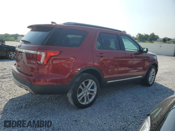 2017 Ford Explorer XLT with VIN 1FM5K8D8XHGB73537, listed as a Copart auction lot 62698455 with 196,979 mi miles and Clean title. Bid and sale history available at DreamBid. Image 3.