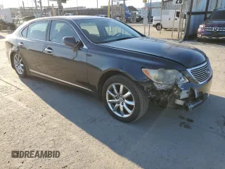 2007 Lexus LS 460 L z VIN JTHGL46FX75010314, wystawiony jako Copart lot #49655405 z przebiegiem 153 473 mil mil oraz Szkoda całkowita • Salvage title. Historia ofert i sprzedaży dostępna na DreamBid. Obrazek 4.