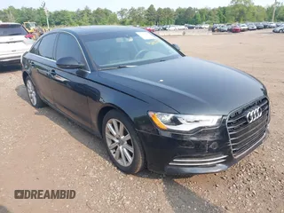 2013 Audi A6 Premium z VIN WAUCFAFC5DN056377, wystawiony jako IAAI lot #42407284 z przebiegiem 140 571 mil mil oraz . Historia ofert i sprzedaży dostępna na DreamBid. Obrazek 1.