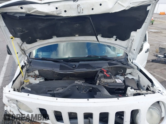 2014 Jeep Patriot Sport with VIN 1C4NJPBA9ED715277, listed as a IAAI auction lot 41674449 with 240,193 mi miles and . Bid and sale history available at carsss.com. Image 10.