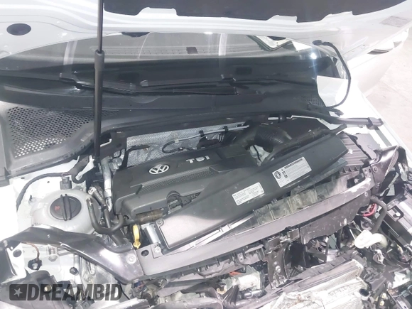 2017 Volkswagen Golf S with VIN 3VW217AU1HM040979, listed as a IAAI auction lot 41137497 with 37,400 mi miles and . Bid and sale history available at DreamBid. Image 10.