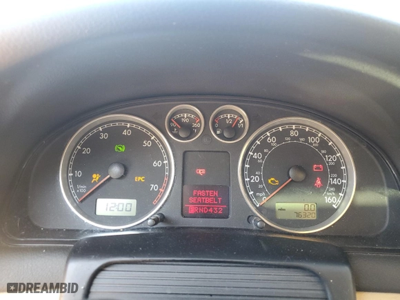 2004 Volkswagen Passat Sedan GLS with VIN WVWPD63B34P092494, listed as a Copart auction lot 75539034 with 76,320 mi miles and Salvage Title. Bid and sale history available at carsss.com. Image 9.