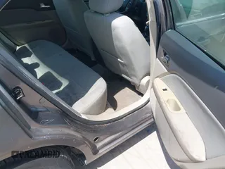 2012 Ford Fusion SE with VIN 3FAHP0HA4CR203446, listed as a IAAI auction lot 42093330 with 185,703 mi miles. Bid and sale history available at carsss.com. Image 8.