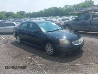 2010 Mitsubishi Galant FE z VIN 4A32B2FF3AE003311, wystawiony jako IAAI lot #42410738 z przebiegiem 216 286 mil mil oraz . Historia ofert i sprzedaży dostępna na DreamBid. Obrazek 1.