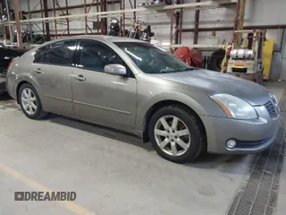 2004 Nissan Maxima SE with VIN 1N4BA41E64C911306, listed as a IAAI auction lot 41901758 with 160,841 mi miles. Bid and sale history available at carsss.com. Image 1.
