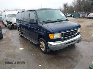 2006 Ford Econoline Passenger XL with VIN 1FMRE11LX6DA52692, listed as a IAAI auction lot 41718305 with 138,736 mi miles and . Bid and sale history available at carsss.com. Image 1.