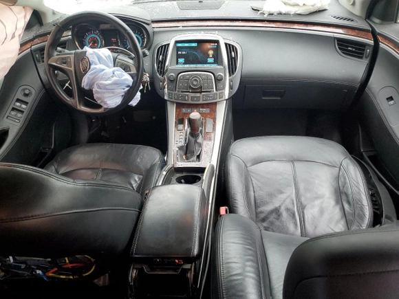 2012 Buick LaCrosse Leather z VIN 1G4GC5E33CF328497, wystawiony jako Copart lot #49506755 z przebiegiem 175 579 mil mil oraz Czysty tytuł • Clean title. Historia ofert i sprzedaży dostępna na DreamBid. Obrazek 8.