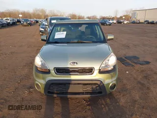 2012 Kia Soul with VIN KNDJT2A50C7391275, listed as a IAAI auction lot 41811882 with 112,630 mi miles. Bid and sale history available at carsss.com. Image 12.