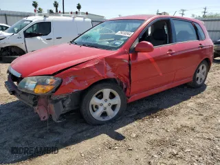 2008 Kia Spectra with VIN KNAFE161085021878, listed as a Copart auction lot 75410344 with 177,067 mi miles and Salvage Title. Bid and sale history available at carsss.com. Image 1.