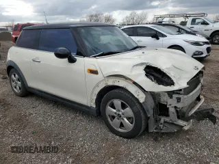 2015 MINI Hardtop with VIN WMWXM5C58F3A57125, listed as a Copart auction lot 43694195 with 78,875 mi miles and Salvage Title. Bid and sale history available at DreamBid. Image 4.