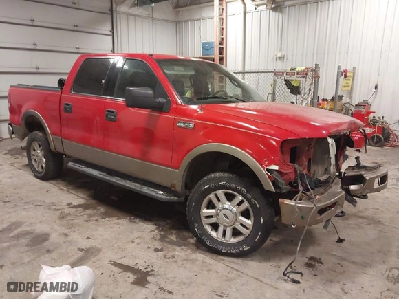 2004 Ford F-150 XLT with VIN 1FTPW14564KB82662, listed as a IAAI auction lot 41254900 with 194,734 mi miles. Bid and sale history available at carsss.com. Image 1.