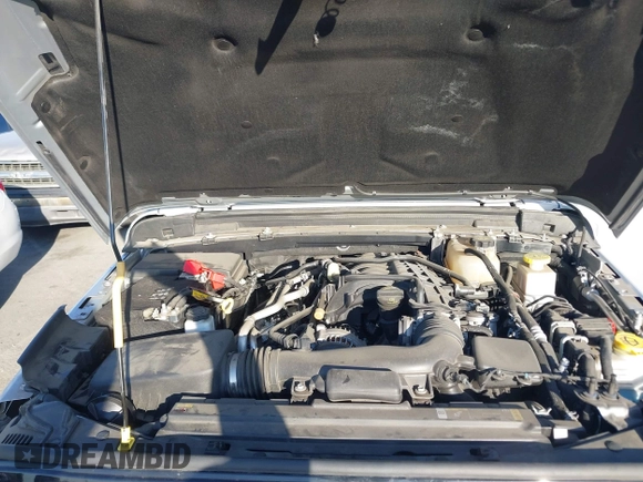 2022 Jeep Gladiator Willys with VIN 1C6HJTAG4NL132558, listed as a IAAI auction lot 41626851 with 28,251 mi miles and . Bid and sale history available at DreamBid. Image 10.
