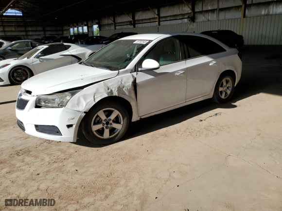 2015 Chevrolet Cruze LT with VIN 1G1PC5SB2F7169415, listed as a Copart auction lot 53782945 with 50,677 mi miles and Clean Title. Bid and sale history available at carsss.com. Image 1.