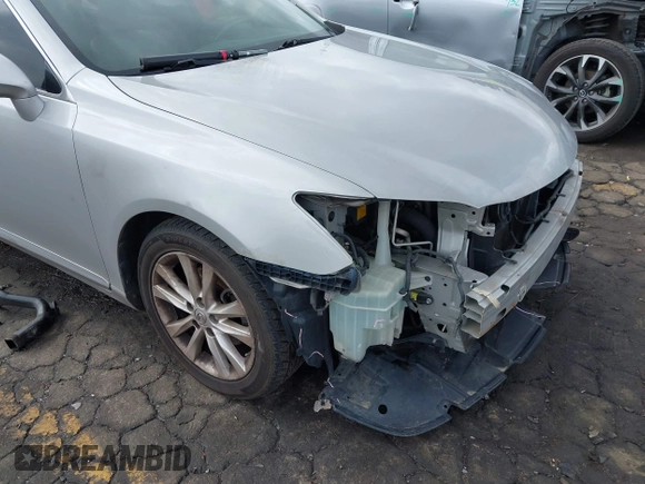 2010 Lexus ES with VIN JTHBK1EG8A2350138, listed as a IAAI auction lot 41732117 with 162,929 mi miles. Bid and sale history available at carsss.com. Image 18.