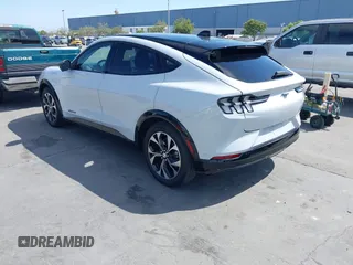 2023 Ford Mustang Mach-E Premium с VIN 3FMTK3SUXPMA73825, выставлен на аукционе IAAI как лот 42508806 с пробегом 21 422 миль миль и . История ставок и продаж доступна на DreamBid. Изображение 3.