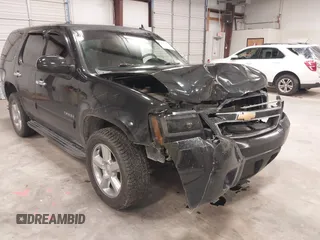 2013 Chevrolet Tahoe LT with VIN 1GNSKBE04DR306862, listed as a IAAI auction lot 41295306 with 195,665 mi miles and . Bid and sale history available at DreamBid. Image 1.