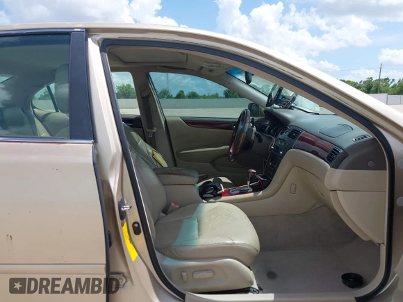 2002 Lexus ES 300 with VIN JTHBF30G025016838, listed as a IAAI auction lot 42741435 with 250,187 mi miles and . Bid and sale history available at DreamBid. Image 5.