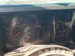 1994 GMC Van z VIN 1GTEG25H7RF533081, wystawiony jako Copart lot #47425205 z przebiegiem 223 929 mil mil oraz Szkody całkowita. Historia ofert i sprzedaży dostępna na DreamBid. Obrazek 9.