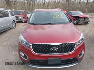 2018 Kia Sorento EX with VIN 5XYPHDA5XJG393042, listed as a IAAI auction lot 41915562 with 110,681 mi miles and . Bid and sale history available at carsss.com. Image 6.