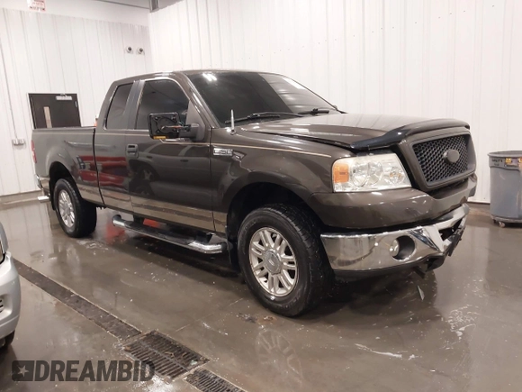 2006 Ford F-150 XLT with VIN 1FTPX14556NA07804, listed as a IAAI auction lot 42177151 with 103,889 mi miles and . Bid and sale history available at DreamBid. Image 1.