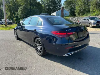 2022 Mercedes-Benz C 300 z VIN W1KAF4HB2NR062170, wystawiony jako Copart lot #66495485 z przebiegiem 58 230 mil mil oraz Czysty tytuł • Clean title. Historia ofert i sprzedaży dostępna na DreamBid. Obrazek 2.