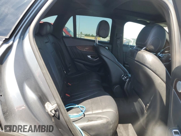 2018 Mercedes-Benz GLC 300 with VIN WDC0G4JB5JV044013, listed as a Copart auction lot 63554855 with 194,153 mi miles and Clean title. Bid and sale history available at DreamBid. Image 11.