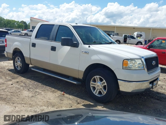 2008 Ford F-150 XLT z VIN 1FTPW12V78FB88942, wystawiony jako IAAI lot #42535564 z przebiegiem 239 965 mil mil oraz . Historia ofert i sprzedaży dostępna na DreamBid. Obrazek 1.
