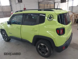 2017 Jeep Renegade Sport z VIN ZACCJBAB5HPF90613, wystawiony jako IAAI lot #42566902 z przebiegiem 172 923 mil mil oraz . Historia ofert i sprzedaży dostępna na DreamBid. Obrazek 3.