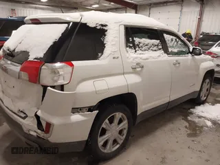 2017 GMC Terrain SLT z VIN 2GKFLUE36H6200710, wystawiony jako IAAI lot #41622409 z przebiegiem 121 391 mil mil oraz . Historia ofert i sprzedaży dostępna na DreamBid. Obrazek 4.