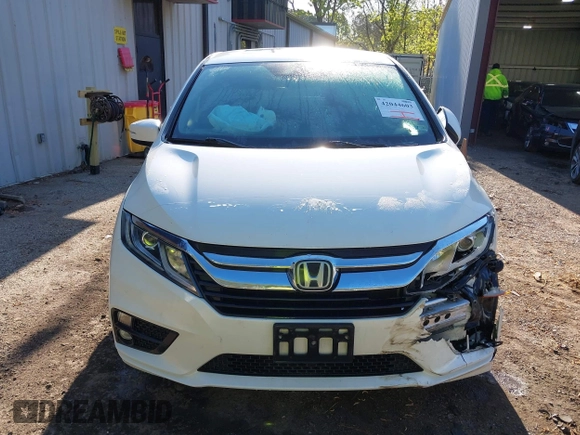 2019 Honda Odyssey EX-L with VIN 5FNRL6H74KB015835, listed as a IAAI auction lot 42044603 with 109,740 mi miles. Bid and sale history available at carsss.com. Image 12.