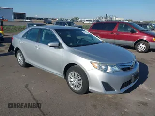 2012 Toyota Camry L z VIN 4T1BF1FK7CU078368, wystawiony jako IAAI lot #42227183 z przebiegiem 44 449 mil mil oraz . Historia ofert i sprzedaży dostępna na DreamBid. Obrazek 1.