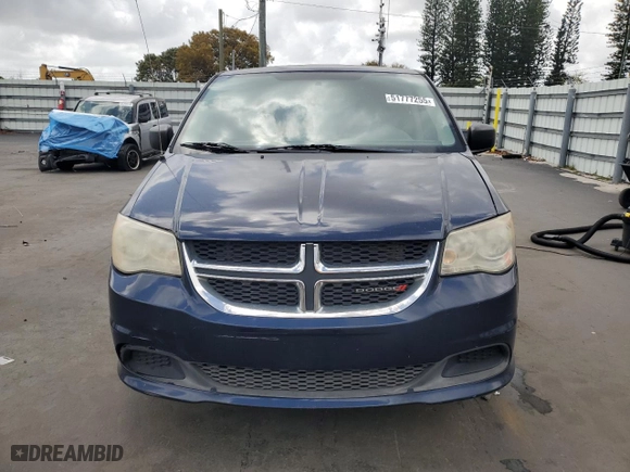 2014 Dodge Grand Caravan SE with VIN 2C4RDGBG5ER416816, listed as a Copart auction lot 51777255 with 142,732 mi miles and Clean Title. Bid and sale history available at carsss.com. Image 5.